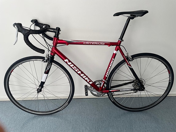 Nishiki Criterium (56) (L) Maantiepyörä