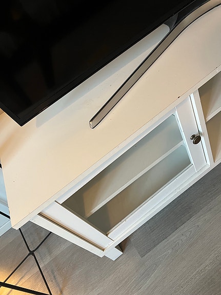 Samsung Tv 55 tuumainen ja TV-taso