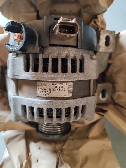 Ford laturi Denso 120A