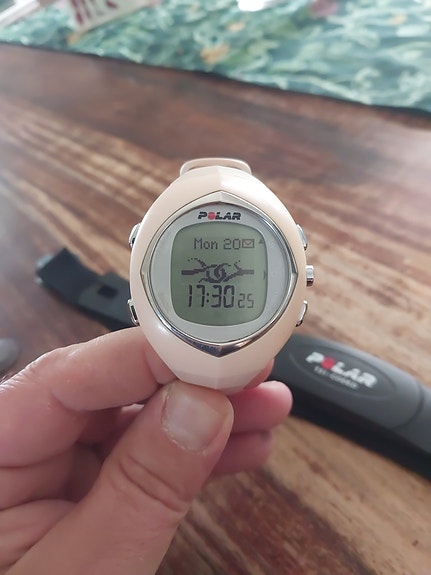 Polar F6 sykemittarikello vaalea