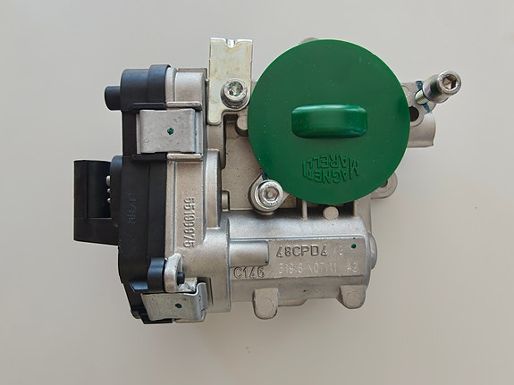 Uusi Magneti Marelli kaasuläppäkotelo 48CPD4 – Saab 9-3 1.9 TiD