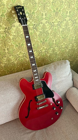 Epiphone 1962 ES-335 (Inspired by Gibson Custom)