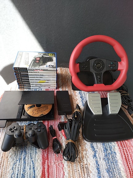 PS2 Slim konsoli retro -ajopelipaketti