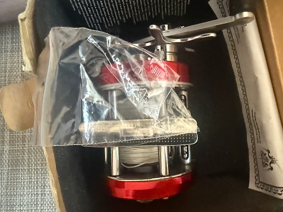 Abu Garcia Ambassadeur 7000C Compact -hyrräkela
