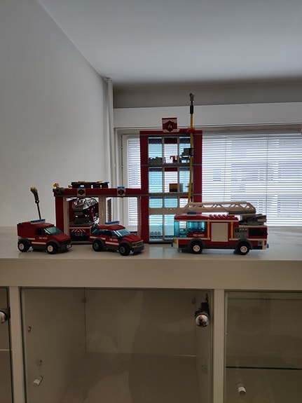 Lego paloasema ja paloautot