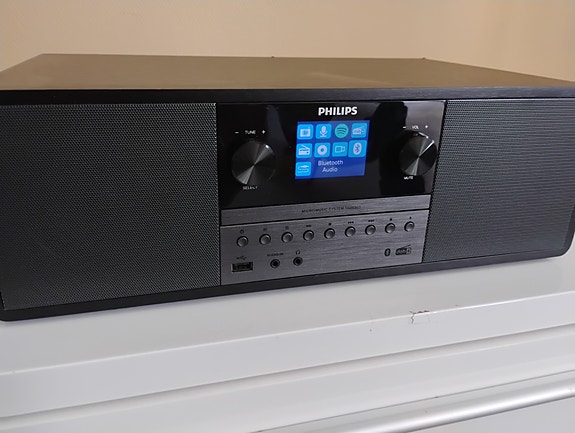 Philips TAM 6805 -mikrohifi Bluetooth-radiolla