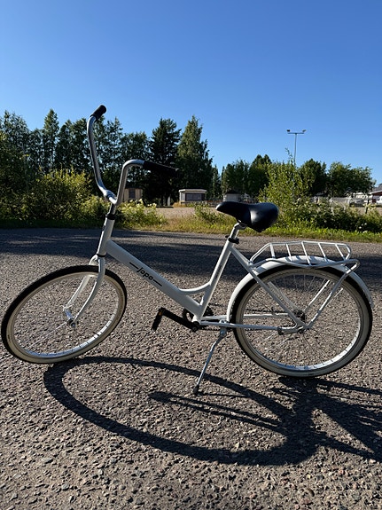 Helkama Jopo kaupunkipyörä 26" M valkoinen