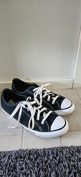 Converse tennarit