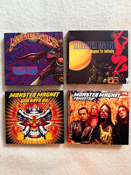 Monster Magnet super deluxe uudelleenjulkaisut