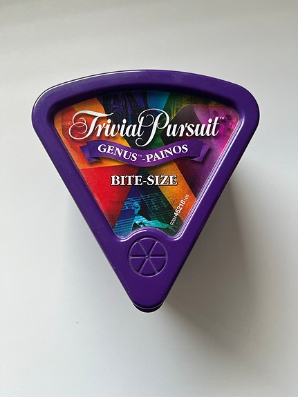 Trivial Pursuit Genus-painos Bite-Size