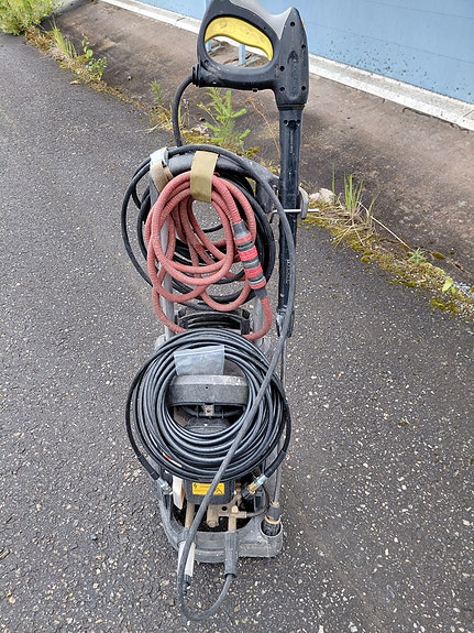 Kärcher HD 650 Painepesuri letkuilla ja pesukahvalla
