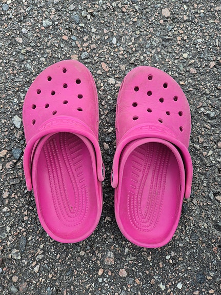 Crocs sandaalit