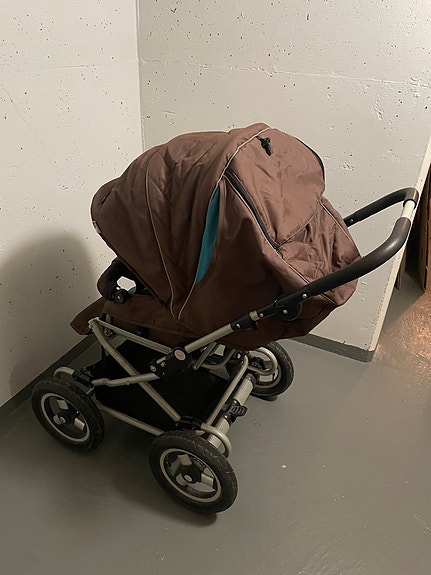 Ora yhdistelmävaunut ruskea