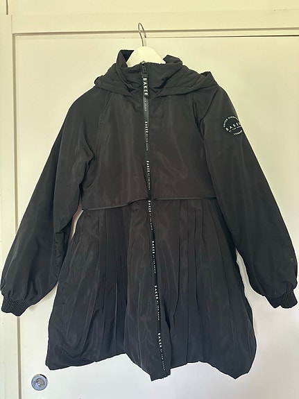 Ted Baker tyttöjen takki 152
