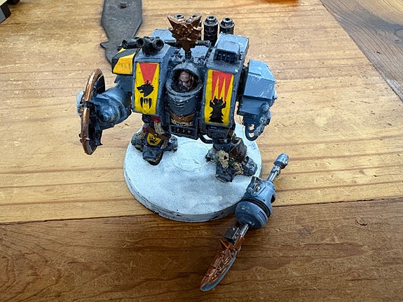 Warhammer 40K Space Wolves Dreadnought