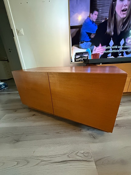 Vintage Teak kaappi