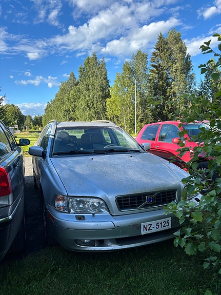 Volvo V40 osina