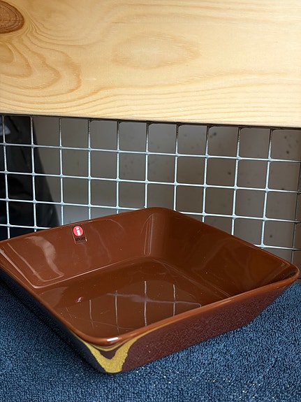 2 kpl Iittala Teema ruskea neliölautanen