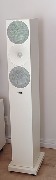 Amphion 520 valkoinen tornikaiutin pari