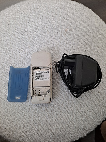 Nokia matkapuhelin 3100 RH 19 16 GB sininen ilman akkua