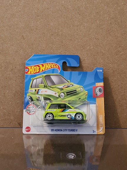 Hot Wheels ’85 Honda City Turbo II