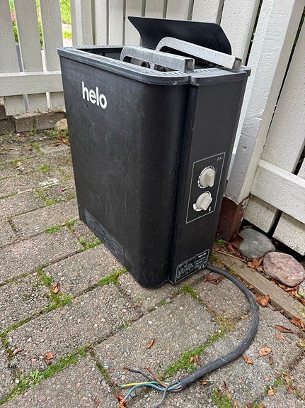 Helo  kiuas musta