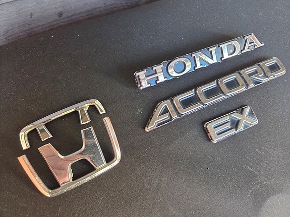 Honda Accord EX -merkit