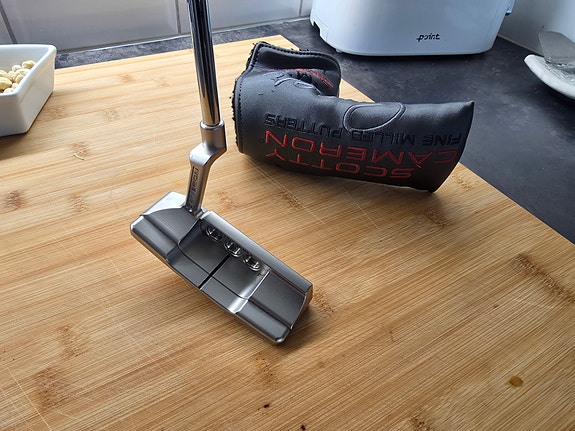 Scotty Cameron Super Select Squareback 2