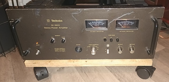Technics SE-9600 päätevahvistin