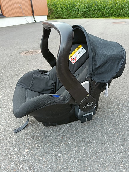 Britax Römer Primo turvakaukalo 0–13 kg musta