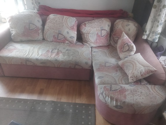 MYYDÄÄN VUODESOHVA 35 eur/tarjoa