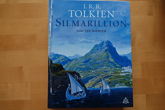 J.R.R Tolkien Silmarillion