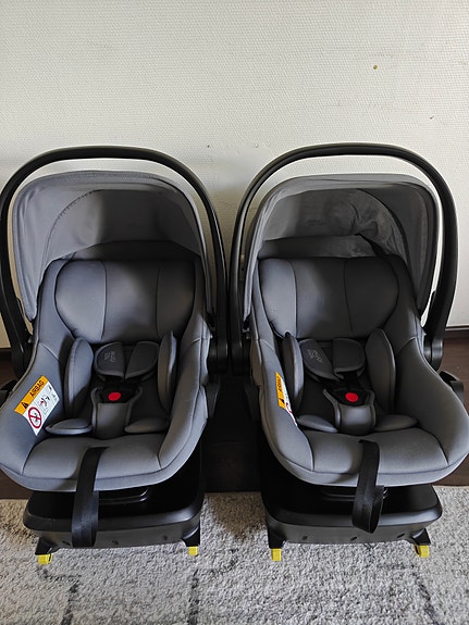 Britax baby-safe core kaukalosetit