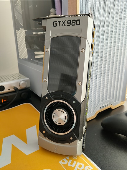 NVIDIA GeForce GTX 980 4GB Founders Edition