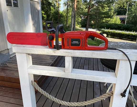 Jonsered CS 2117 EL sähkömoottorisaha