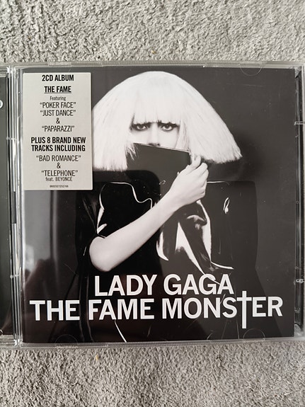 Lady Gaga CD The Fame Monster 2CD album