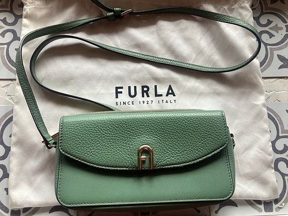 Furla vihreä käsilaukku