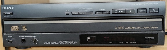 Sony CDP-C500M CD-soitin 5:lle cd-levylle