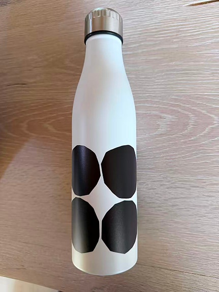 Marimekko Pienet Kivet pullo 500ml valkoinen-musta