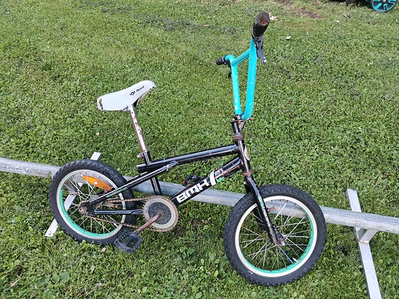 Bmx pyörä 16"