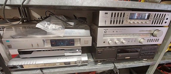 80-luvun hifi laitteita