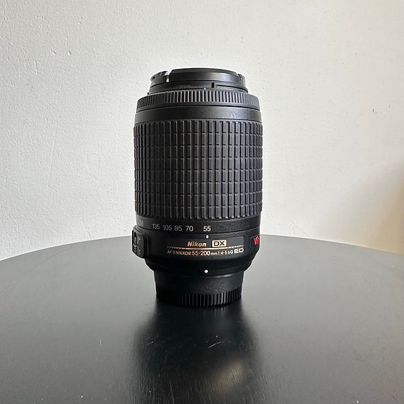 Nikon AF-S 55-200mm objektiivi