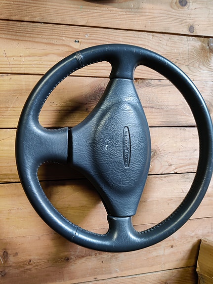 Toyota Celica 4wd ohjauspyörä musta