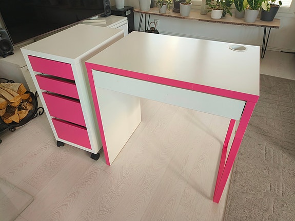 IKEA MICKE työpöytä ja pyörällinen laatikosto, valkoinen/pinkki