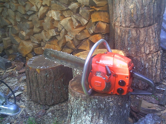 moottorisaha husgvarna