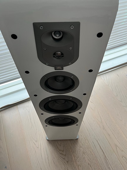 JBL ES80 lattiakaiuttimet