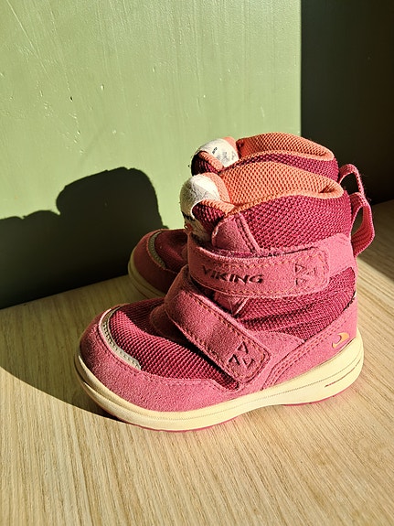 Viking Gore-tex talvikengät koko 22