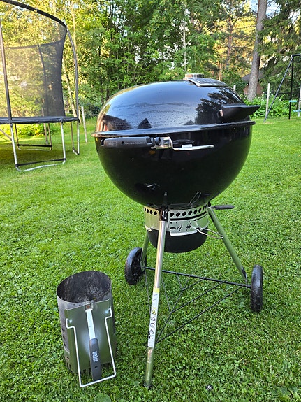 Weber Master-Touch GBS Premium E-5775 -hiiligrilli, 57 cm, musta