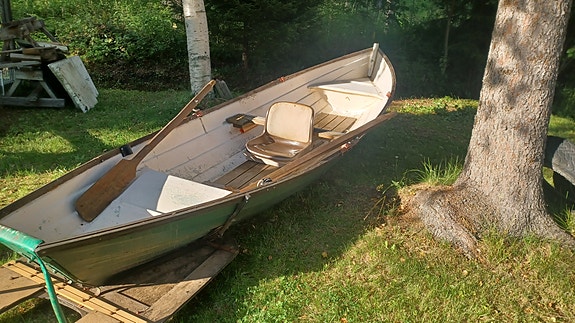 Lasikuitu vene