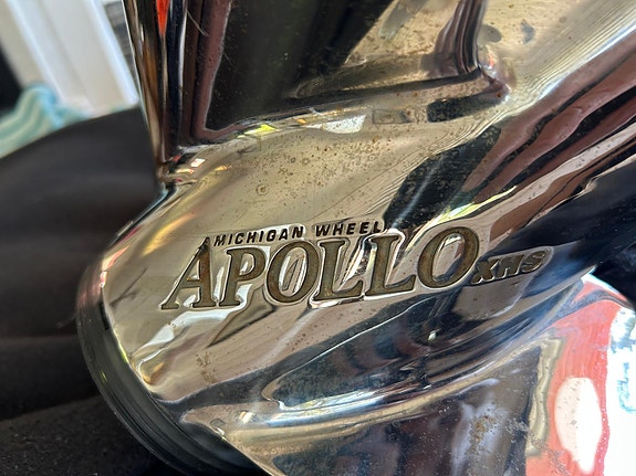 Michigan Wheel Apollo veneen potkuri 993145 13 3/4 x 19